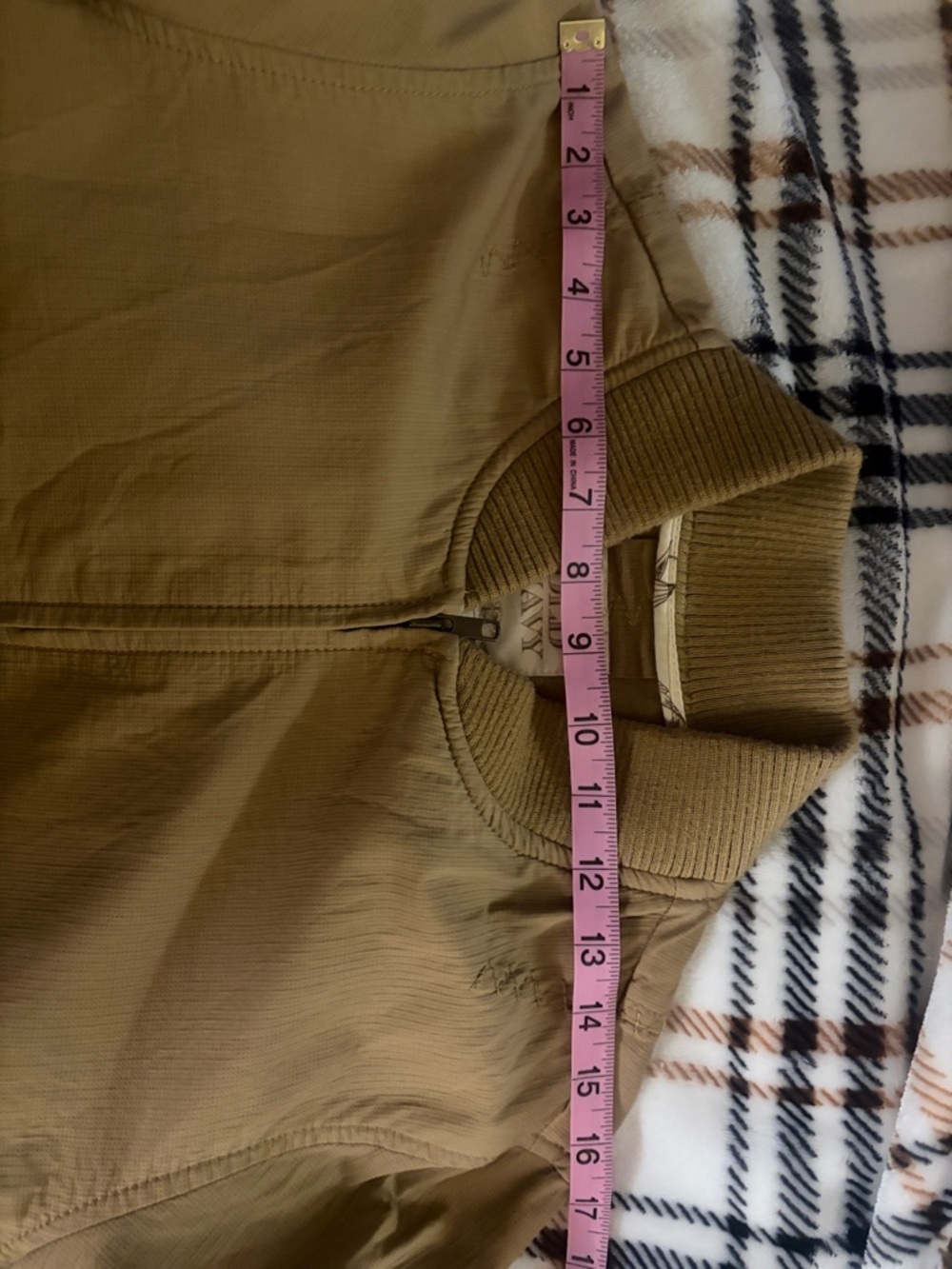 Like new vintage 2006 Old Navy  Bomber Jacket size M/L. Carhartt brown. So cool - Picture 12 of 14